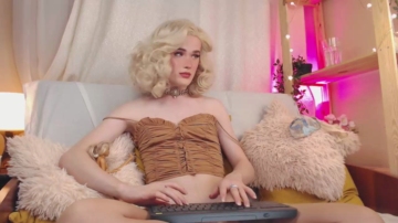 Evevalentine_  06-10-2021